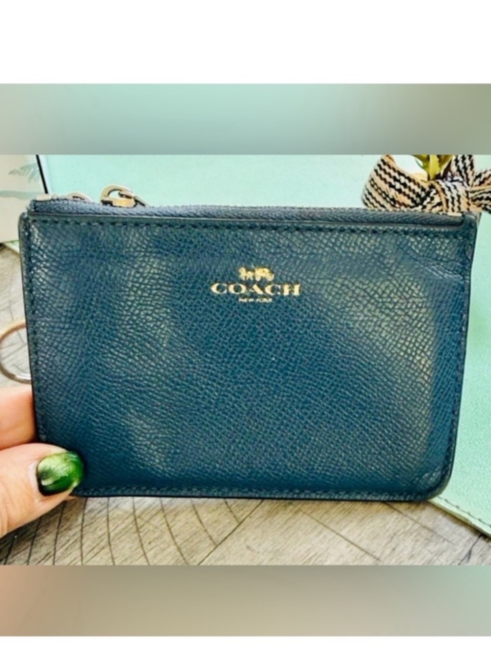 Authentic Louis Vuitton Textured Blue Wallet - Picture 7 of 8